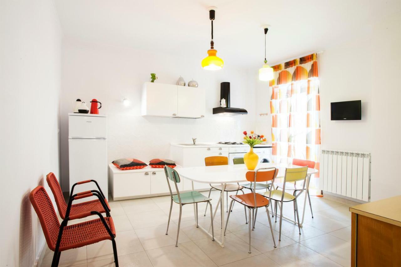 Interno16Holidayhome Napoli Esterno foto