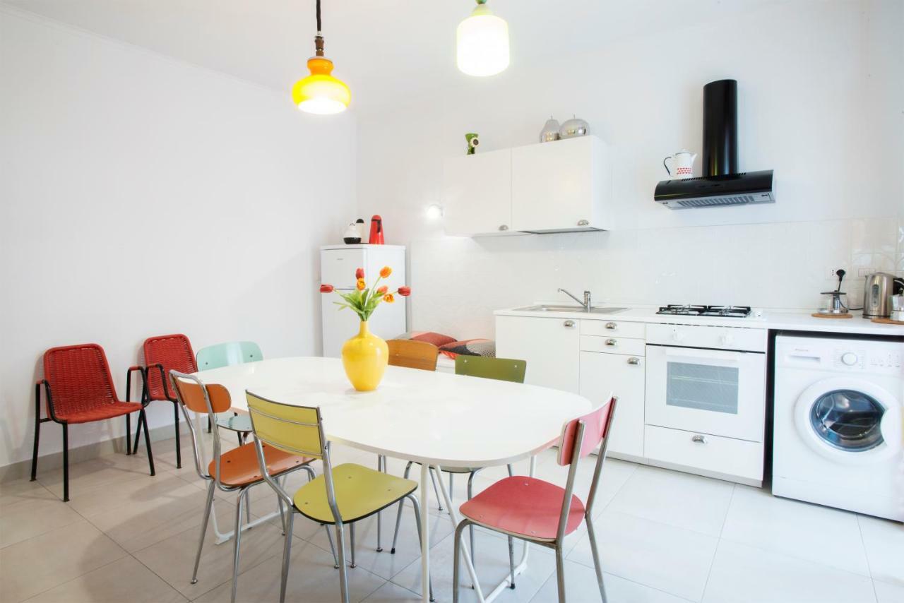 Interno16Holidayhome Napoli Esterno foto